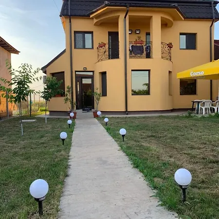 Casa Aki