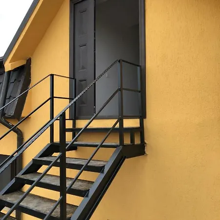 Konukevi Casa Aki